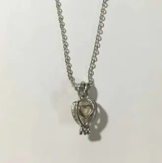 Natural Pearl Necklace w/Oyster Pendant